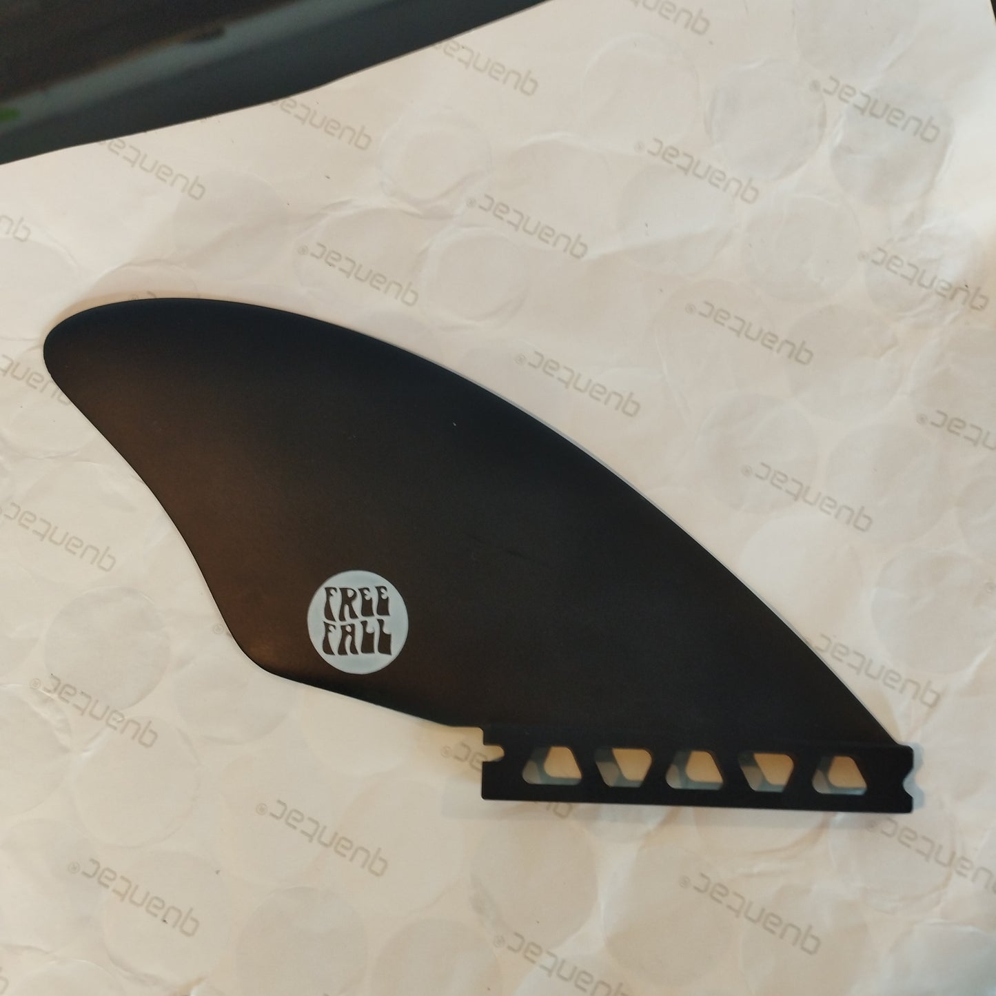 SEA TWIN KEEL P BLACK