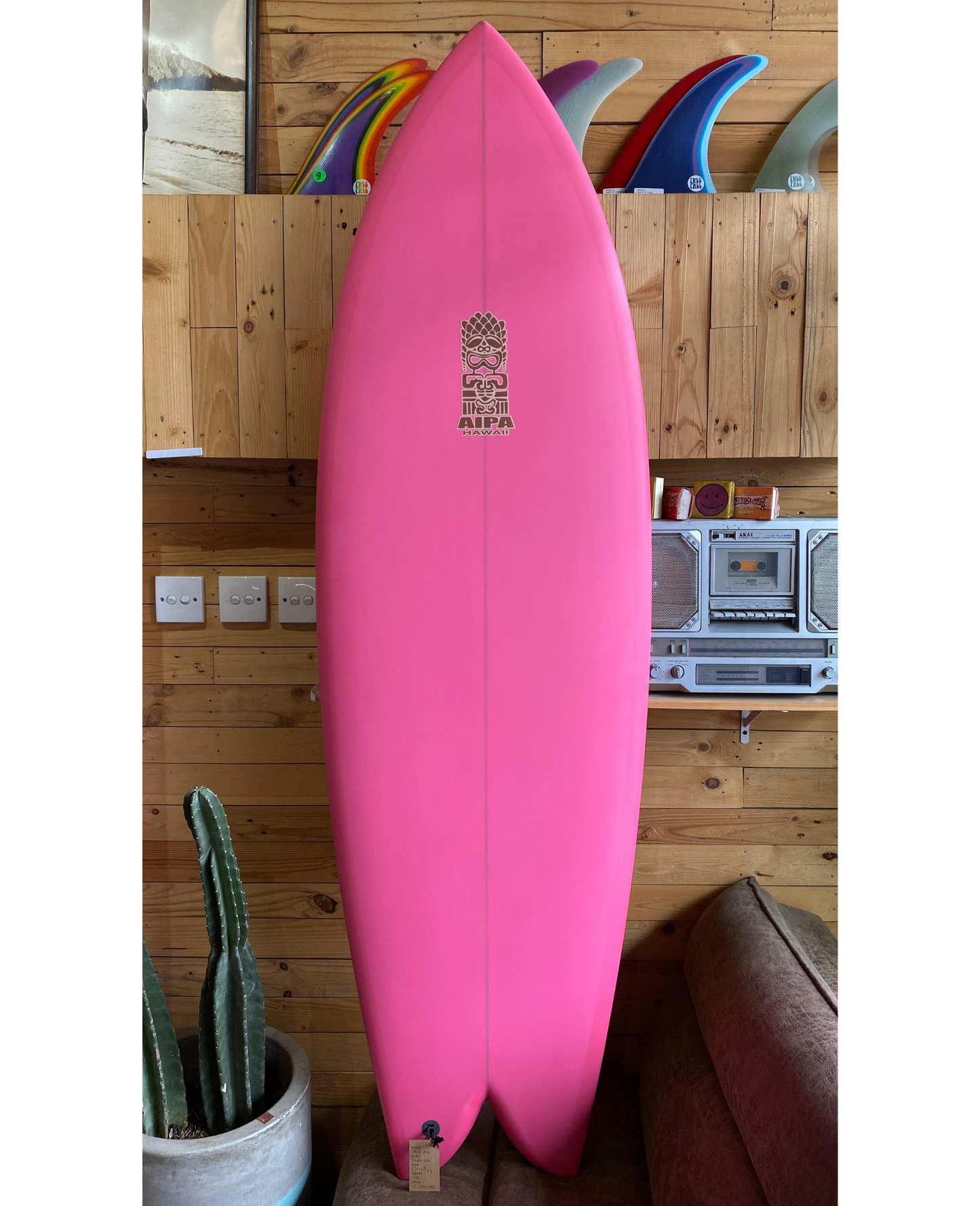 5'10 AKILA AIPA RETRO FISH 2 FINS