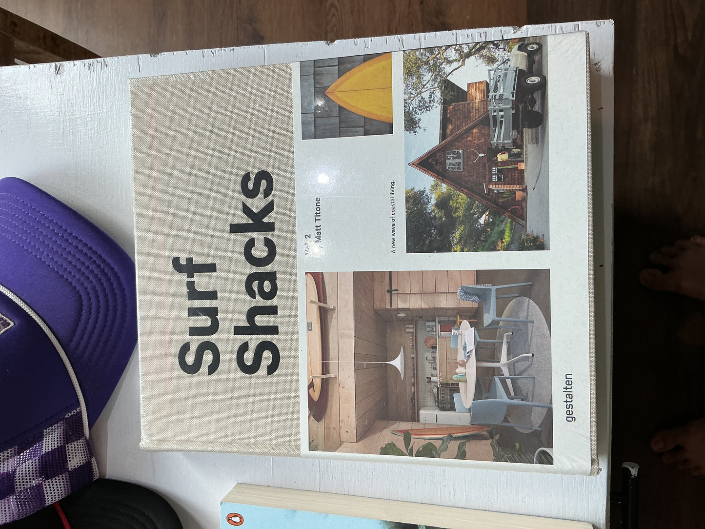 Surf shacks Vol. 2 by Matt titone