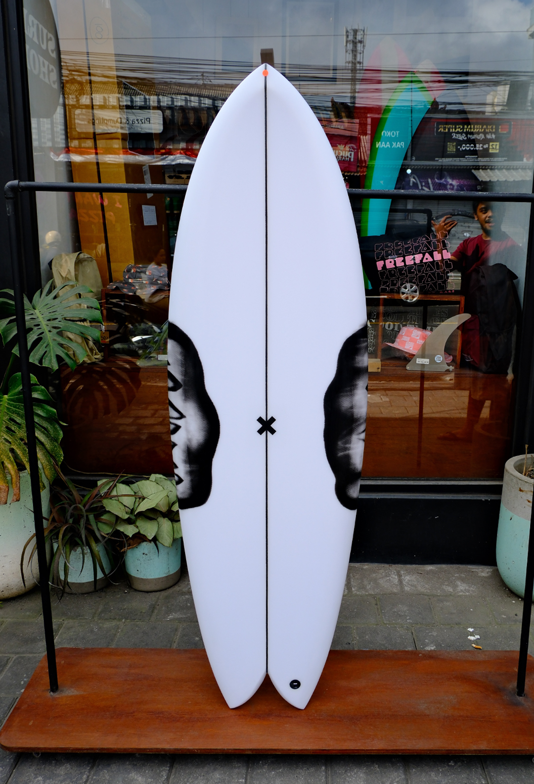 5'4 VEEBEE CLEAR ABSTRACT