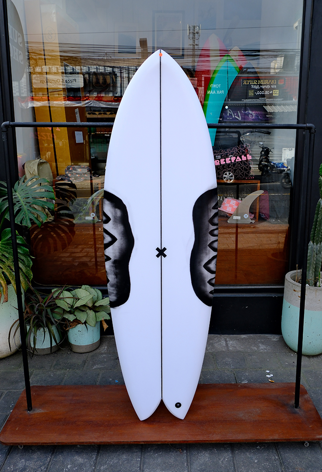 5'5 VEEBEE CLEAR ABSTRACT