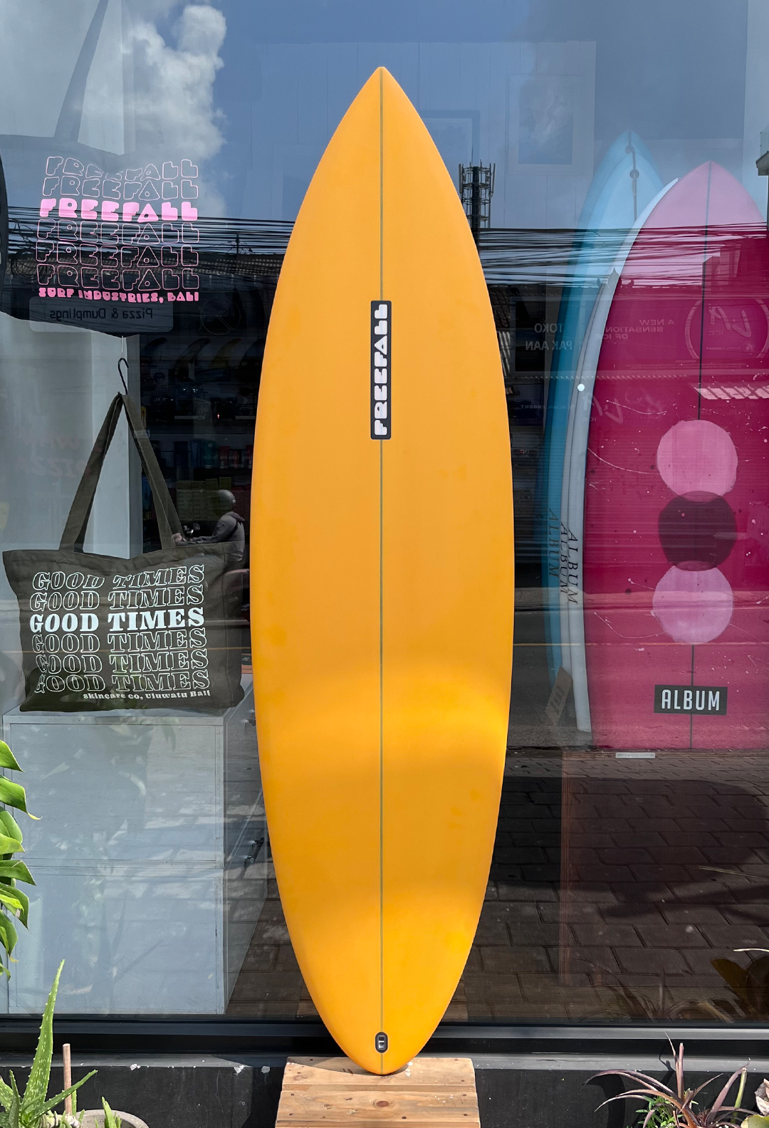 6'0 COSMIC TWIN MANGO CREAM